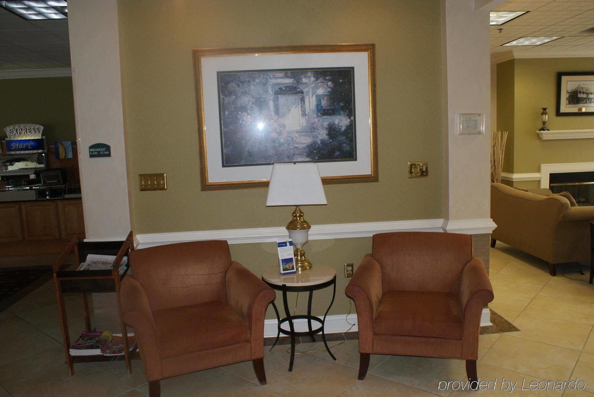 Quality Inn Fayetteville Near Historic Downtown Square Exteriör bild